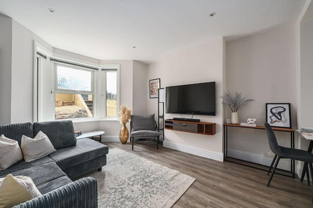 Stunning Spacious Duplex With Garden 141A Hastings Exterior photo